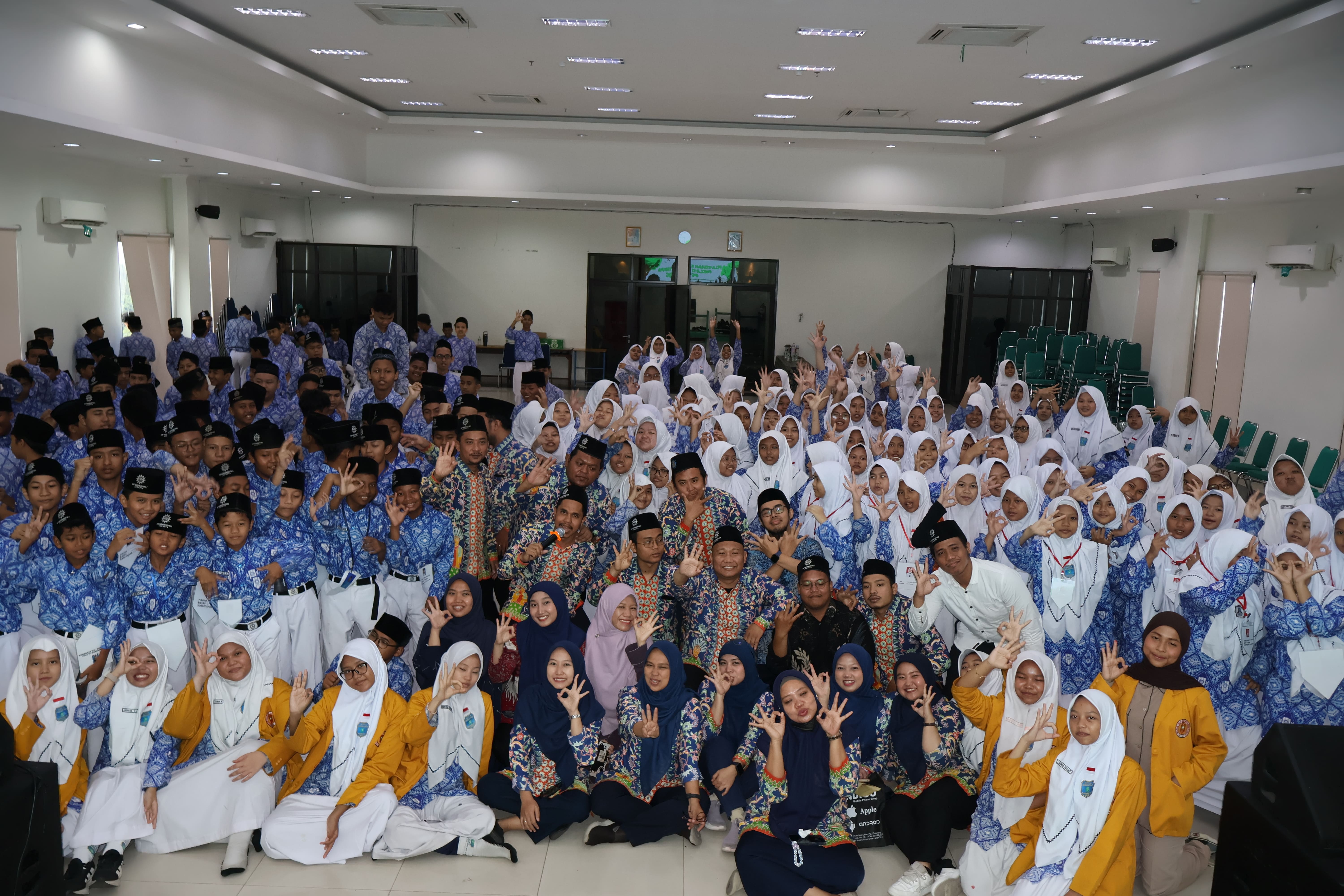 PKTM-R SMP Muhammadiyah 3 Jakarta Hadirkan Kaderisasi melalui Metode Fun Learning