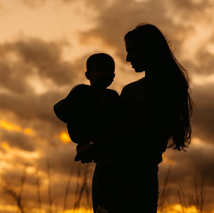 IBU, CINTA YANG TAK PERNAH USAI